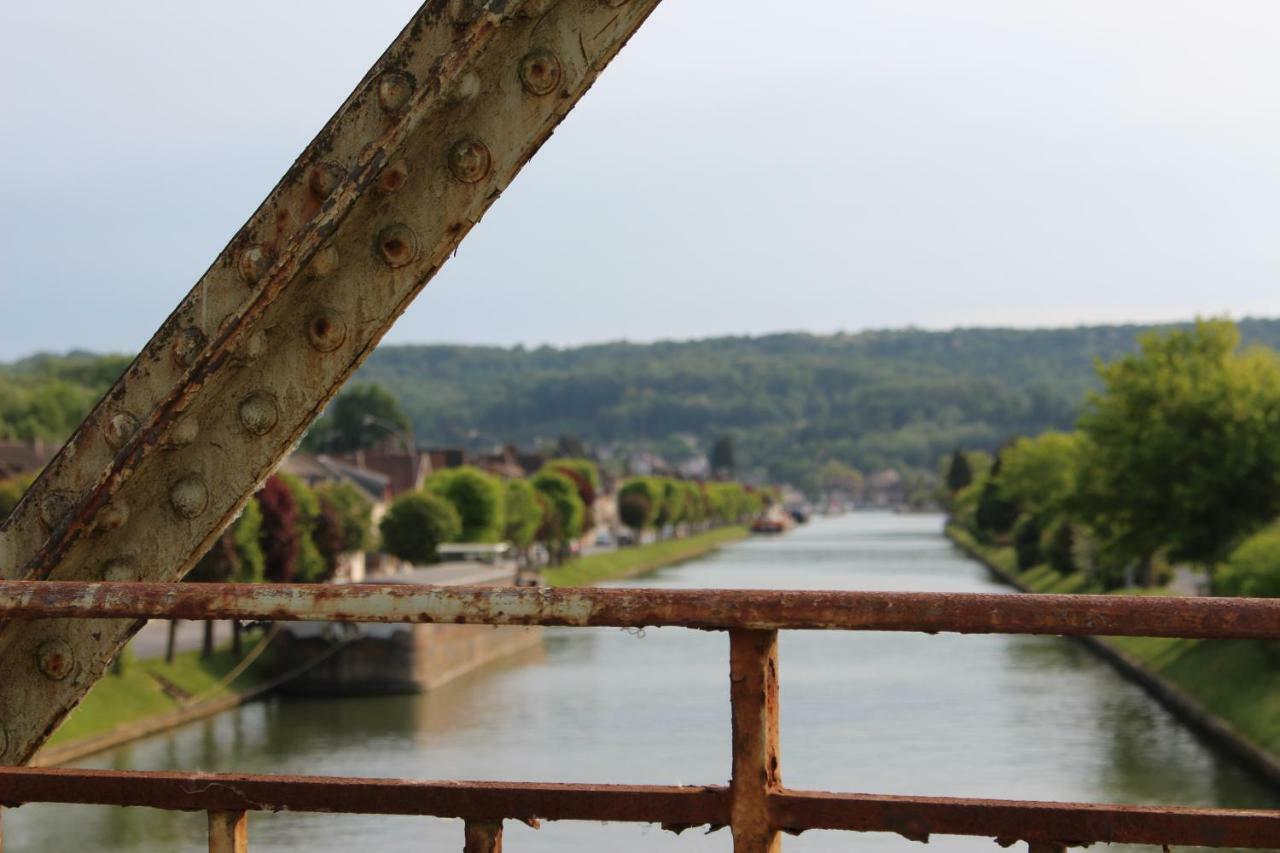 Bateau Entre Lille Et Paris Bed and Breakfast Thourotte Εξωτερικό φωτογραφία